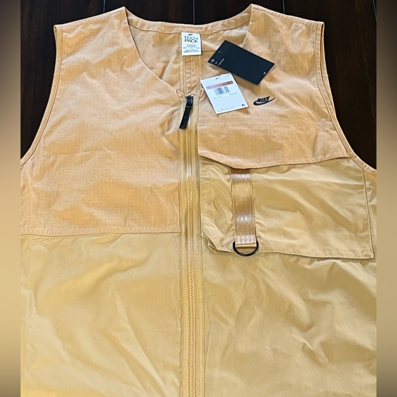 NWT NIKE NSW SPORTSWEAR GILET TECH PACK UNLINED VEST MEN’S SZ XXL-TALL FULL ZIP - Picture 10 of 16